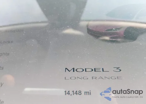 2025 Tesla Model 3 Long Range Rear-Wheel Drive/Standard Rear-Wheel Drive z USA, uszkodzony, nr VIN 5YJ3E1EA8SF999042